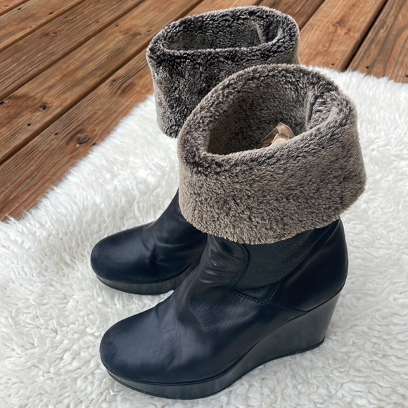 STUART WEITZMAN 'Snowy' Black Brown
Leather Shearling Wedge Boots Size 8 - Picture 6 of 12